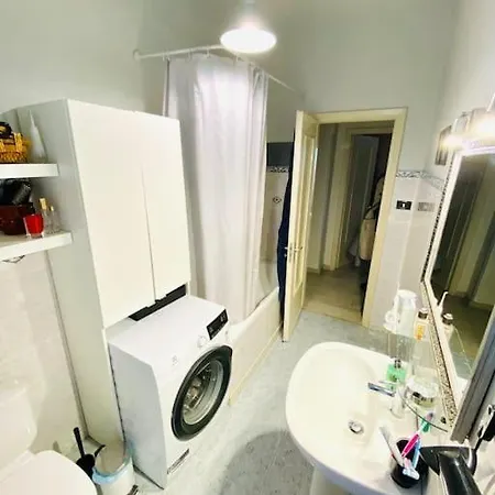 Cozy With Free Parking Apartman *